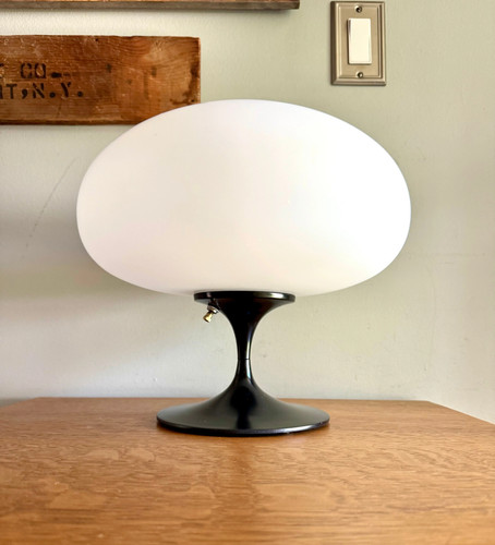 Mid century black - mid,